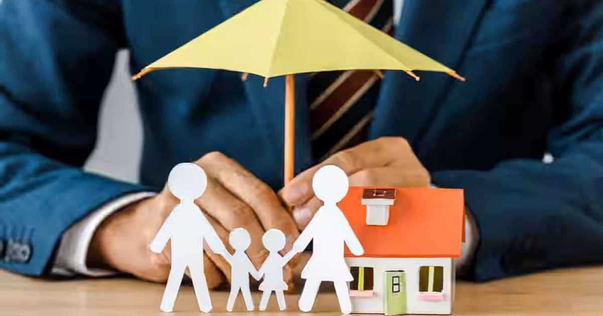 شرایط و مدارک لازم برای دریافت بیمه اتباع خارجی